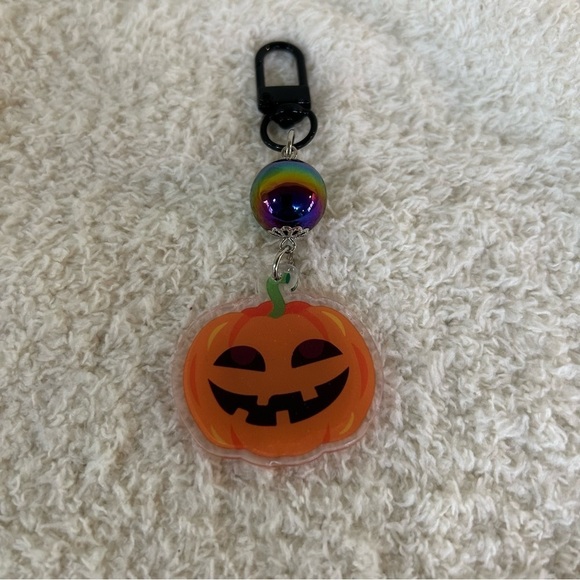 BLACK HALLOWEEN PUMPKIN JACKO LANTERN CROSSBODY WITH PUMPKIN BAG CHARM GOTH NWOT - Picture 4 of 6